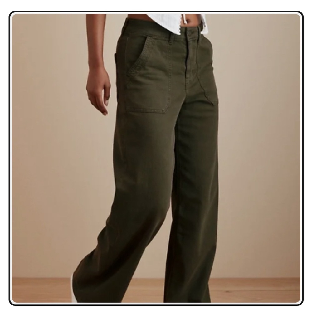 American Eagle Dreamy Drape Stretch wide leg pants Size 10 long.